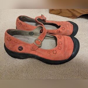 Coral Keen Mary Jane Footwear with floral cut out design